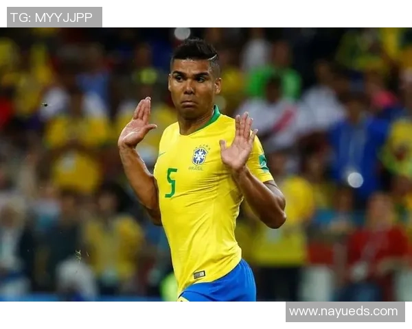 小黑巴西足球明星的真实身份揭秘及其辉煌成就分析