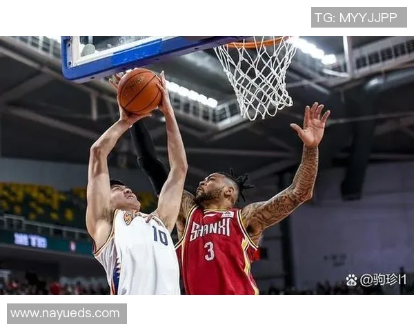 上海篮球队防守表现分析与改进建议探讨