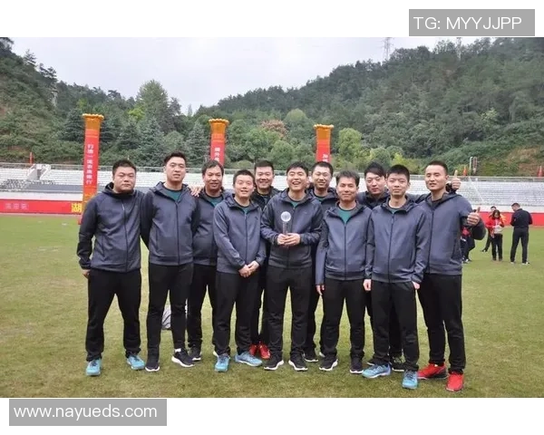 重庆篮球队在挑战赛中的团队协作表现分析与评价