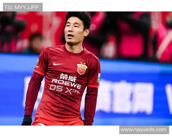 网友心目中的足球明星榜单揭晓引发热议与讨论 网友心目中的足球明星榜单揭晓引发热议与讨论